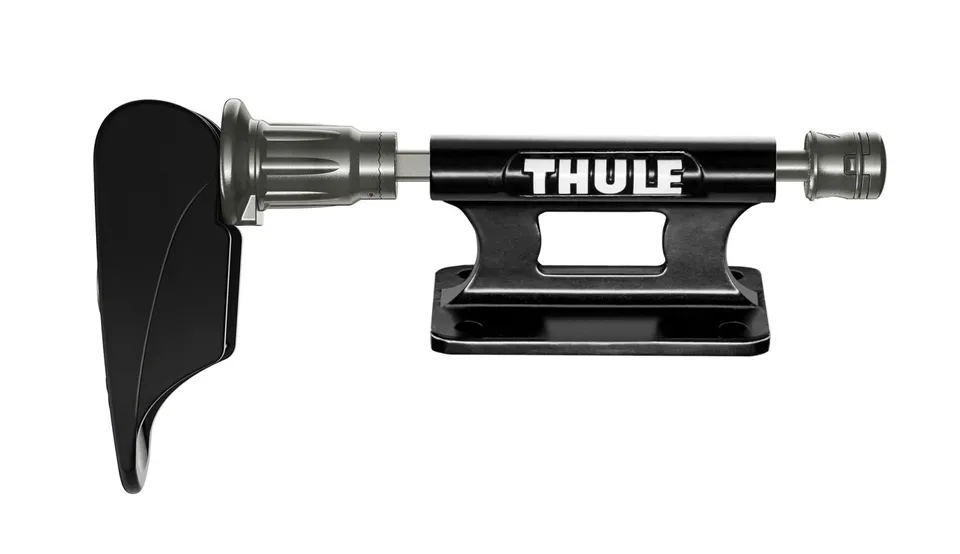thule-locking-low-rider-bike-carrier-821xtr-fork-mount-truck-bed-rack image 1
