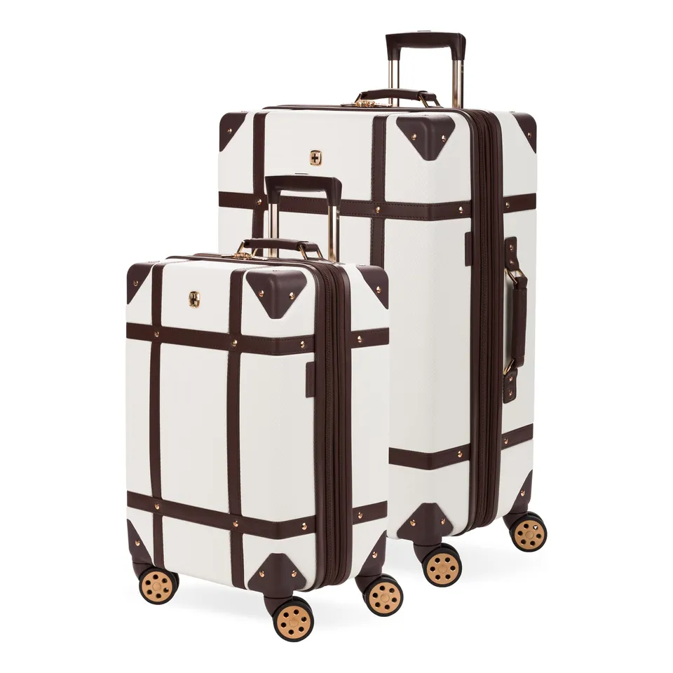 swissgear-7739-hardside-expandable-trunk-spinner-luggage-2-piece-set-19-carry-on image 1