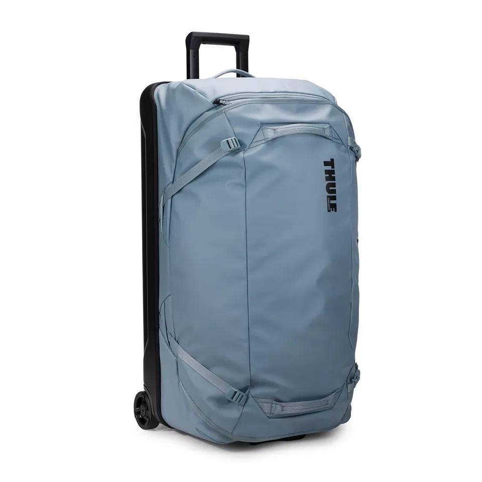 thule-chasm-wheeled-duffel-suitcase-110l-pond-gray image 1