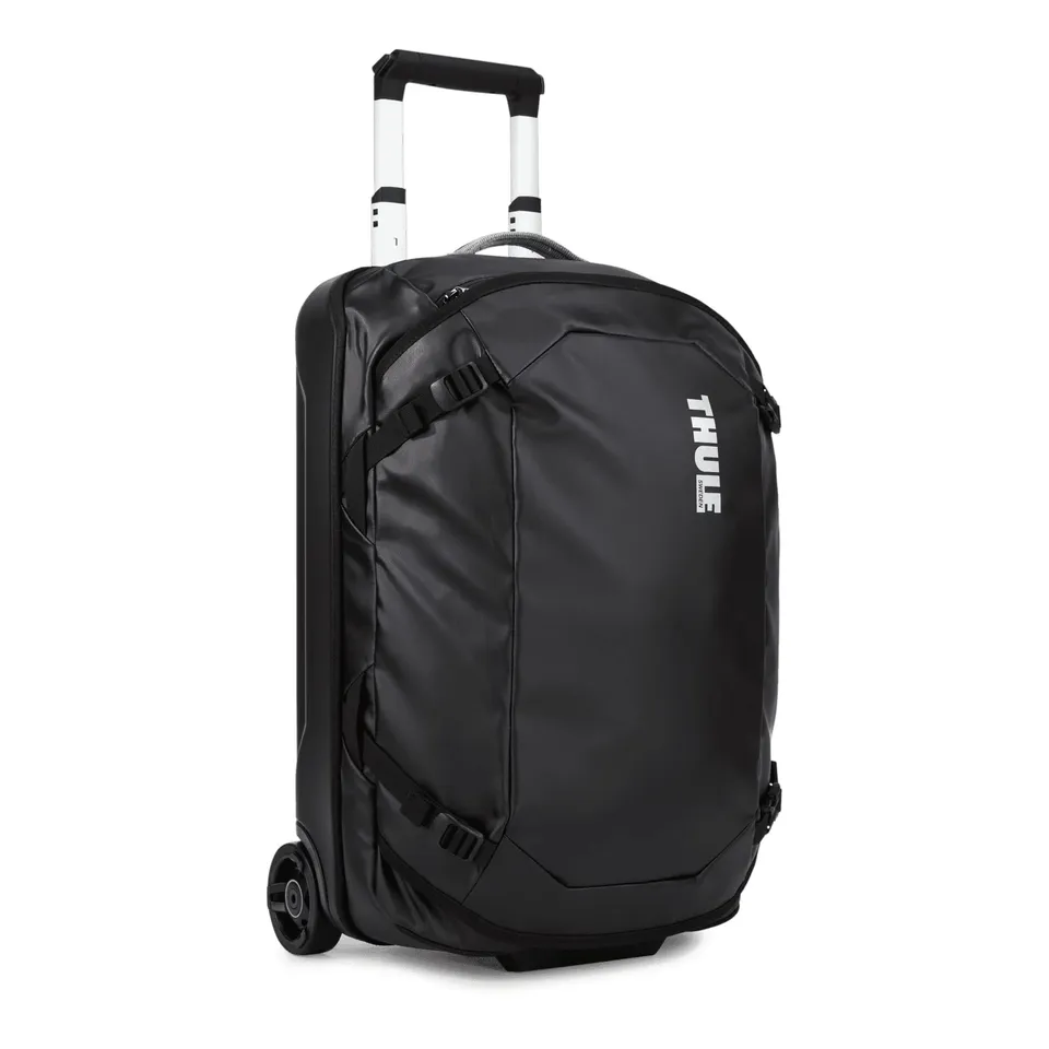 thule-chasm-carry-on-black image 1