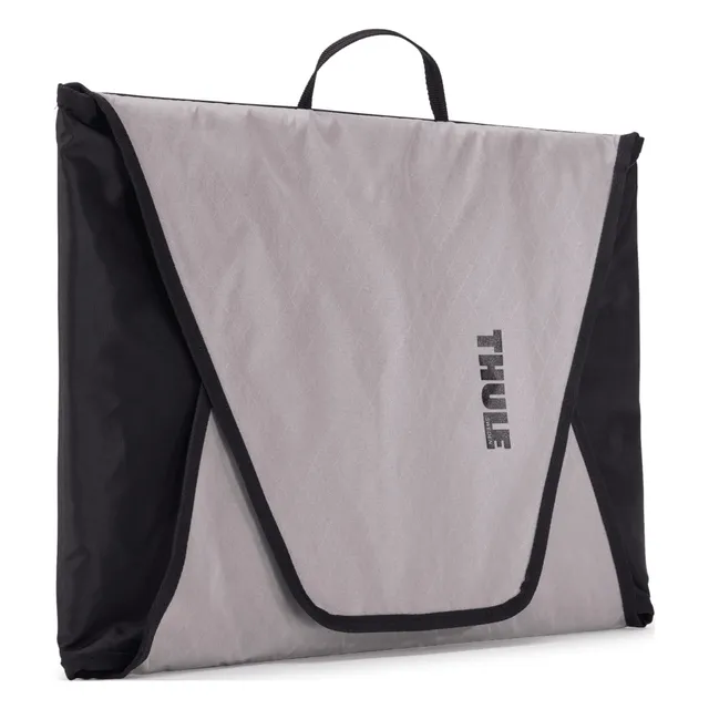 thule-garment-folder-white-travel-accessory-for-wrinkle-free-clothes image 1