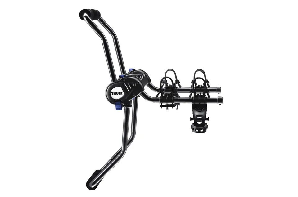 thule-910xt-passage-2-bike-trunk-mount-carrier-2-bike-capacity-foldable-stay-put image 1