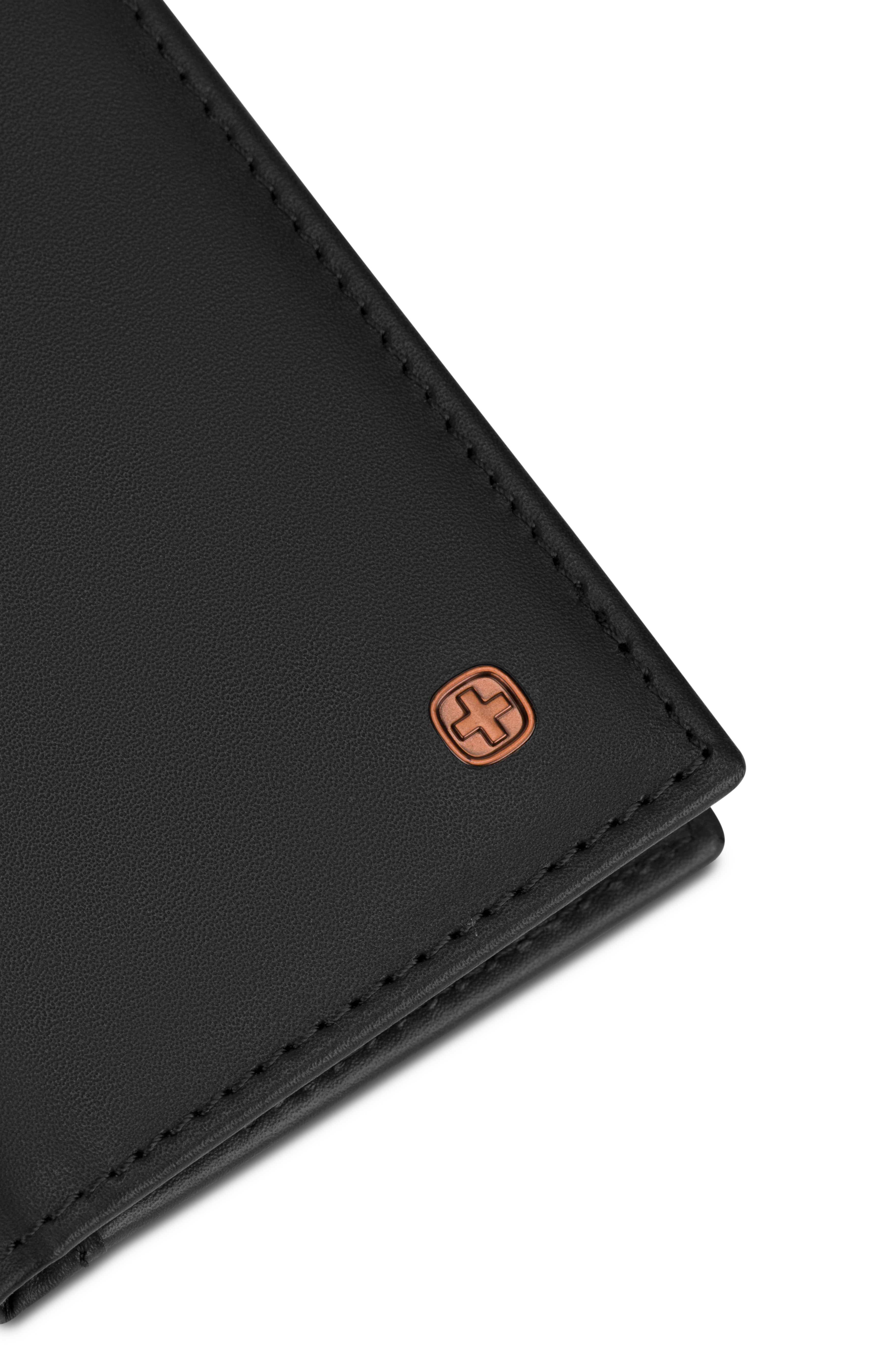 swissgear-slymn-bifold-wallet-card-holder image 7