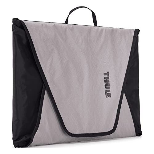 thule-garment-folder-white-travel-accessory-for-wrinkle-free-clothes image 6