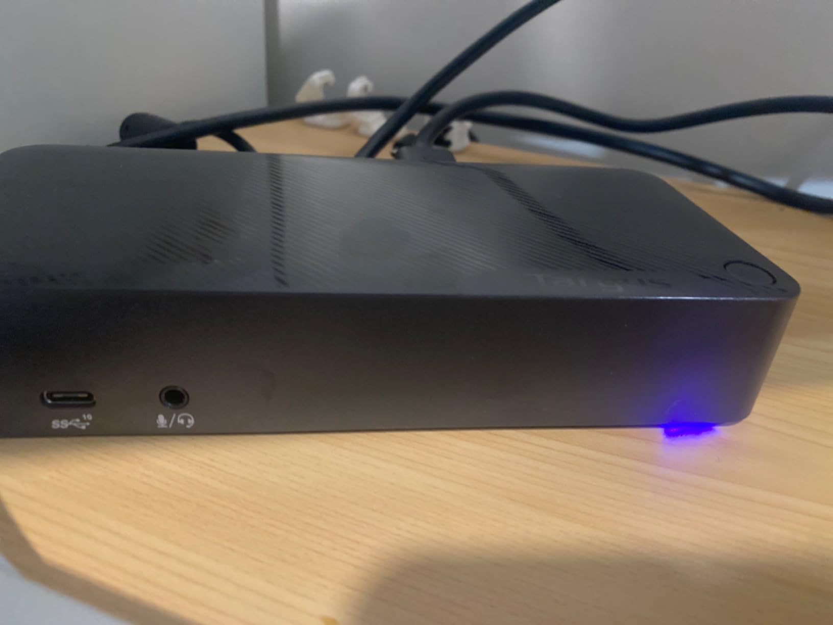 Great dock, but my monitors needed HDMI adapters