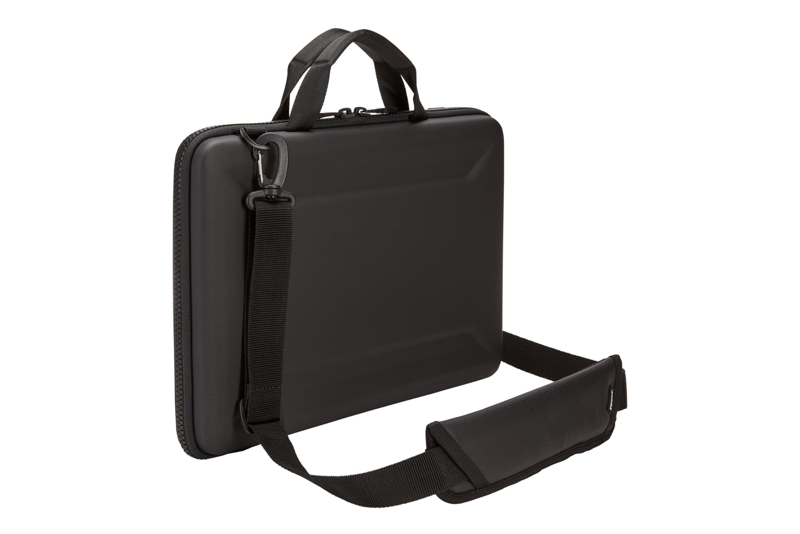 thule-gauntlet-macbook-pro-attach-16 image 8