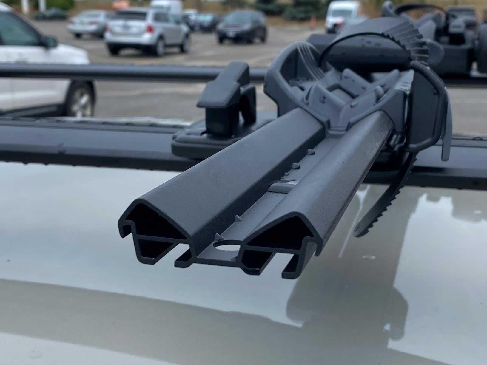 Great rack, but locks are annoying