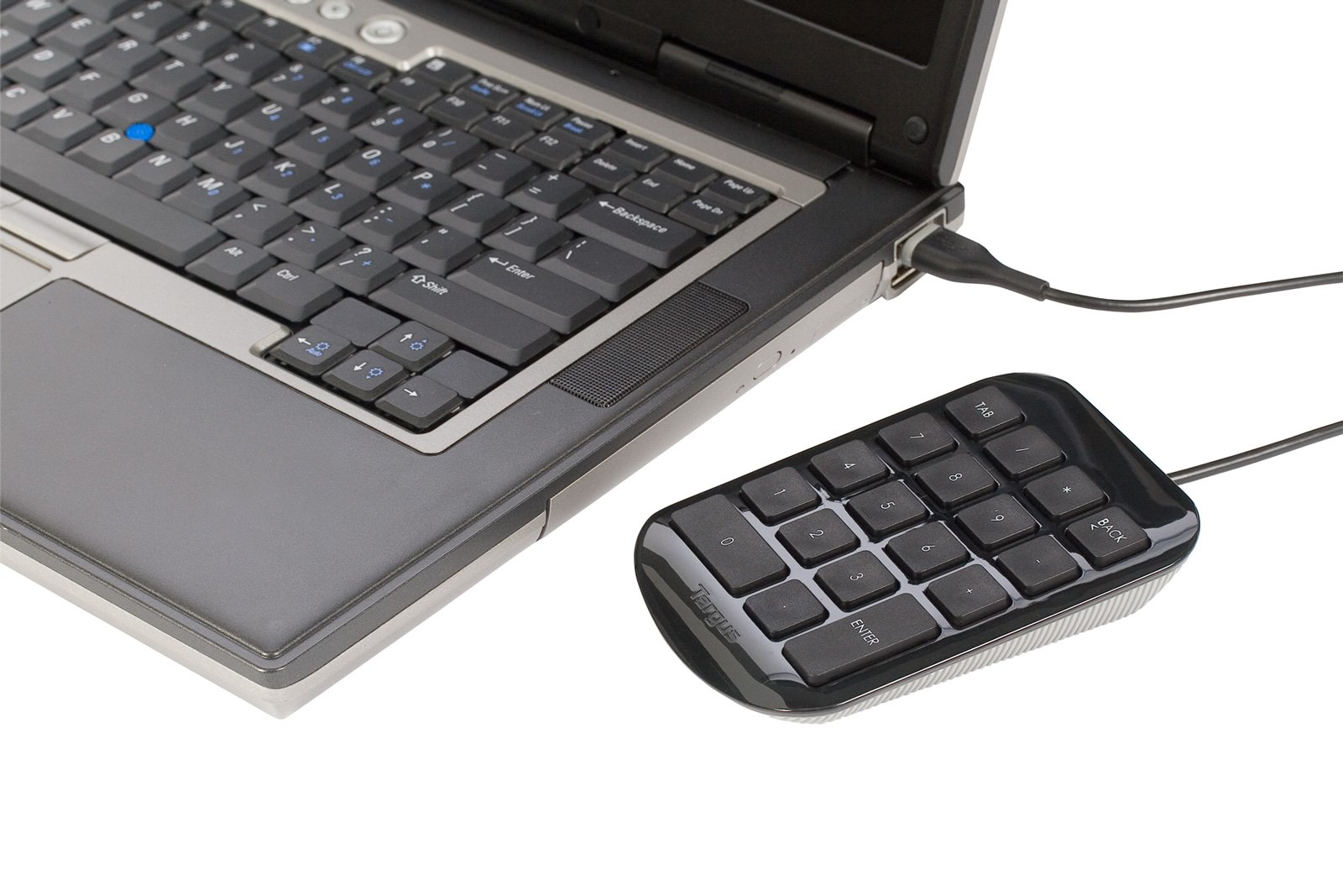 targus-numeric-keypad-with-usb-connection-full-size-19mm-keys-plug-and-play-akp1 image 3