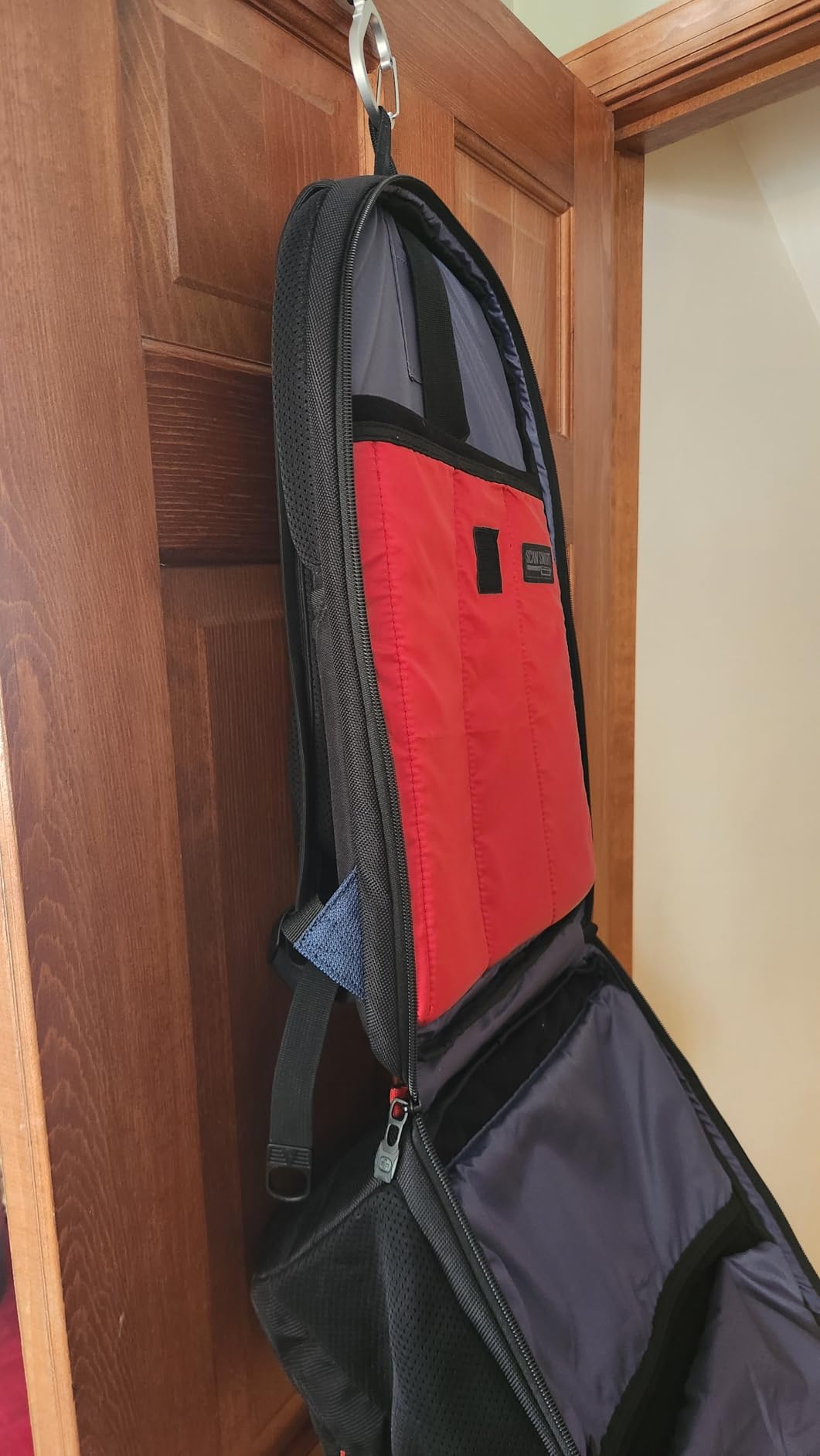 Great backpack, slightly bulky