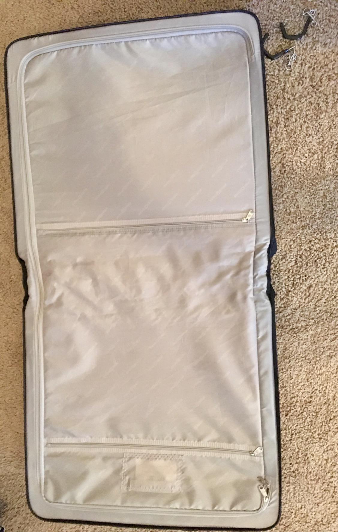 Wonderful garment bag
