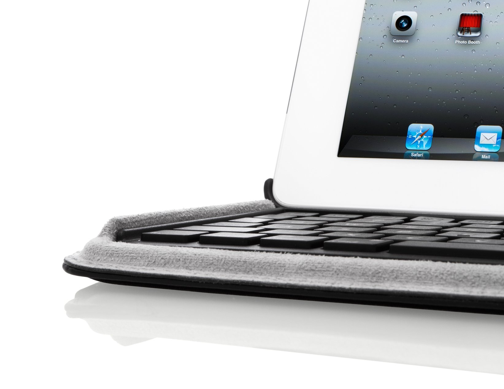 targus-versavu-keyboard-case-for-ipad-3rd-generation-thz17101us-360-degree-rotat image 4