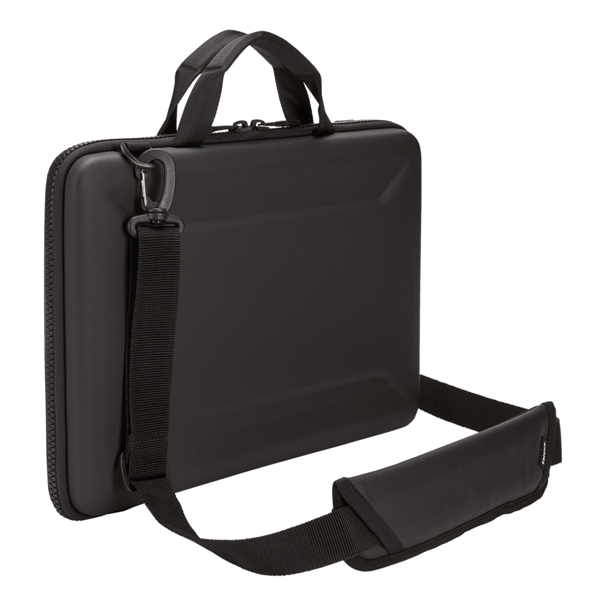 thule-gauntlet-macbook-pro-attach-16 image 4