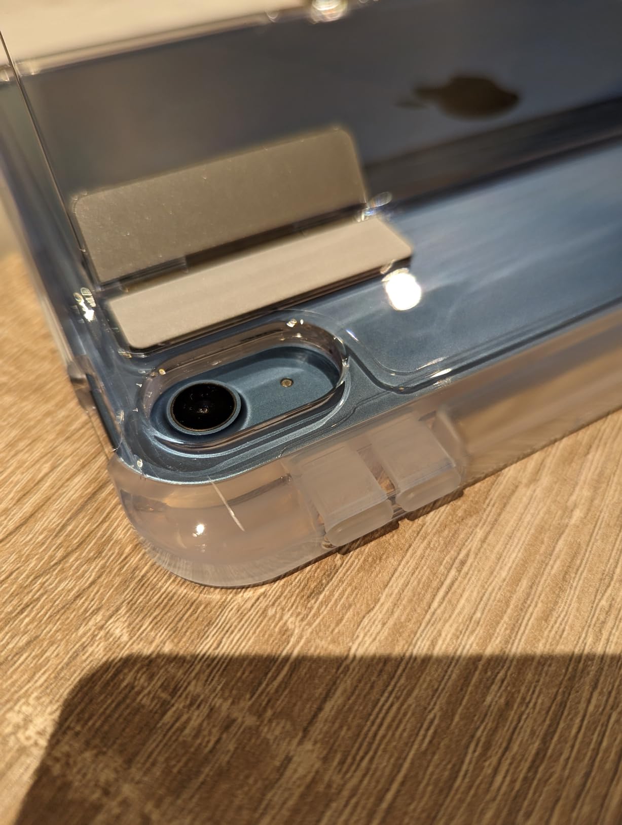 Looks nice, protects well