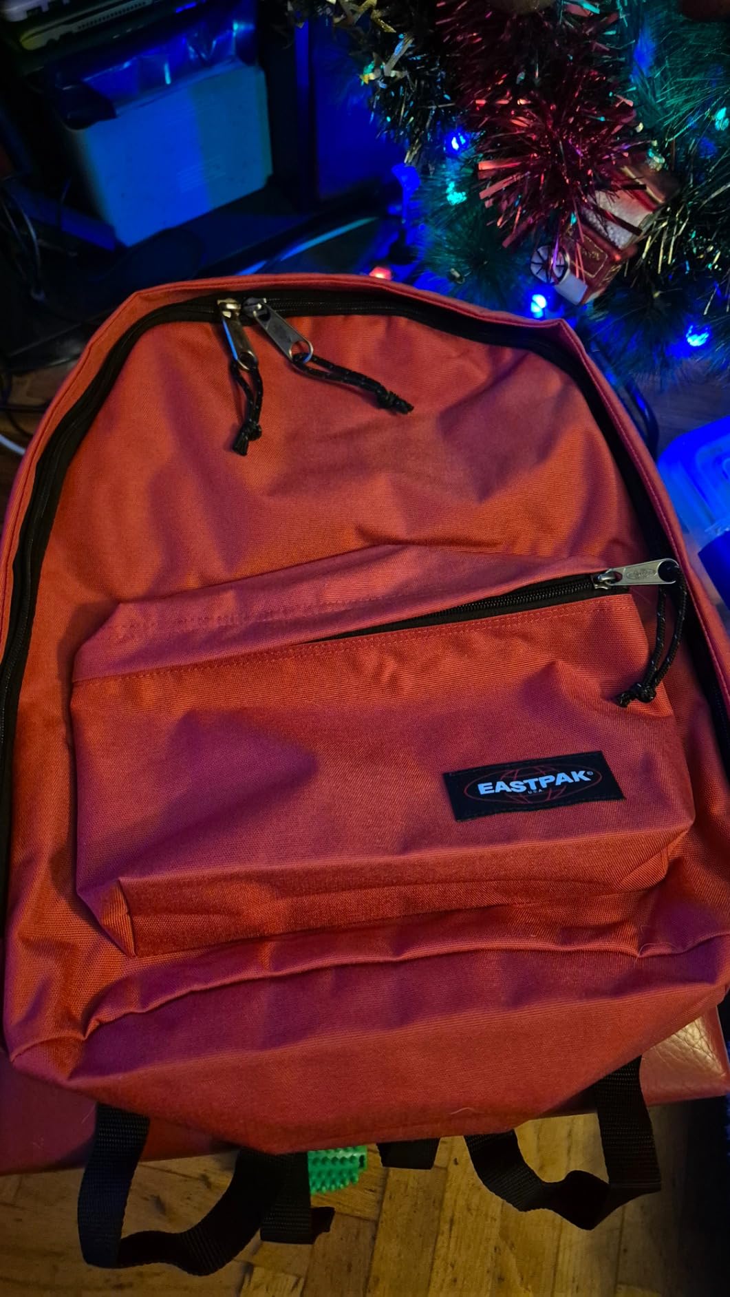 Good, but not for big laptops