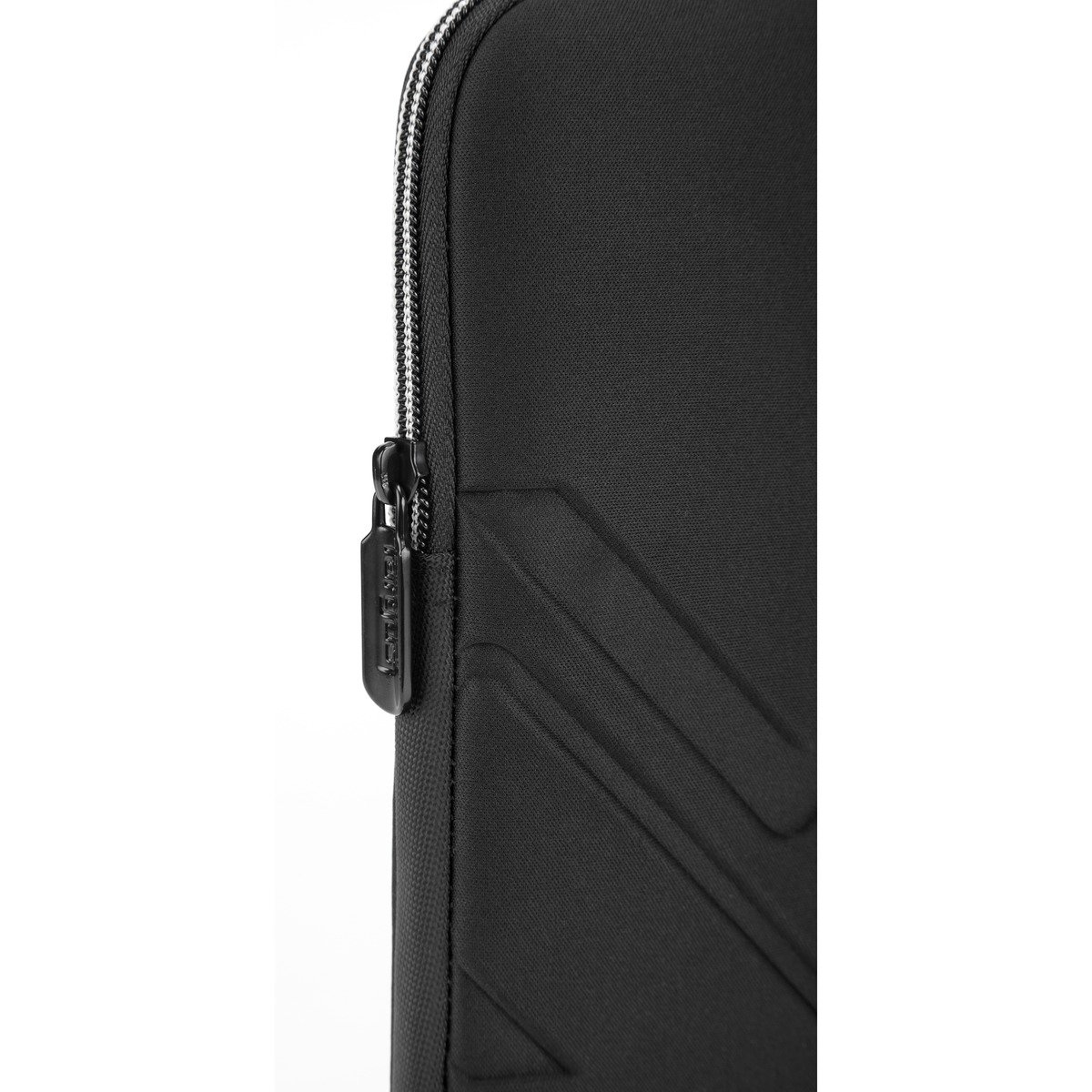 targus-trax-sleeve-for-laptops-up-to-15-6-neoprene-protective-laptop-sleeve-with image 4