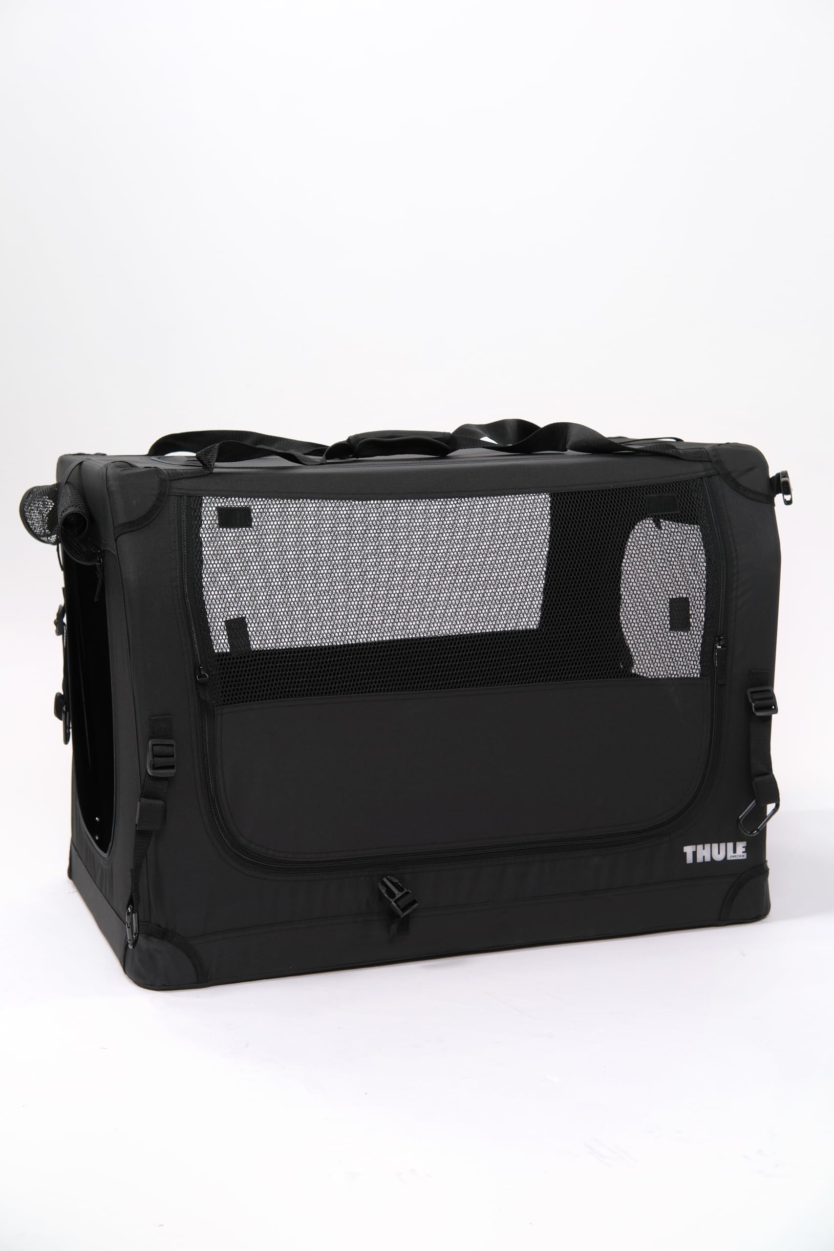 thule-collapsible-dog-kennel-medium-portable-easy-assembly image 6