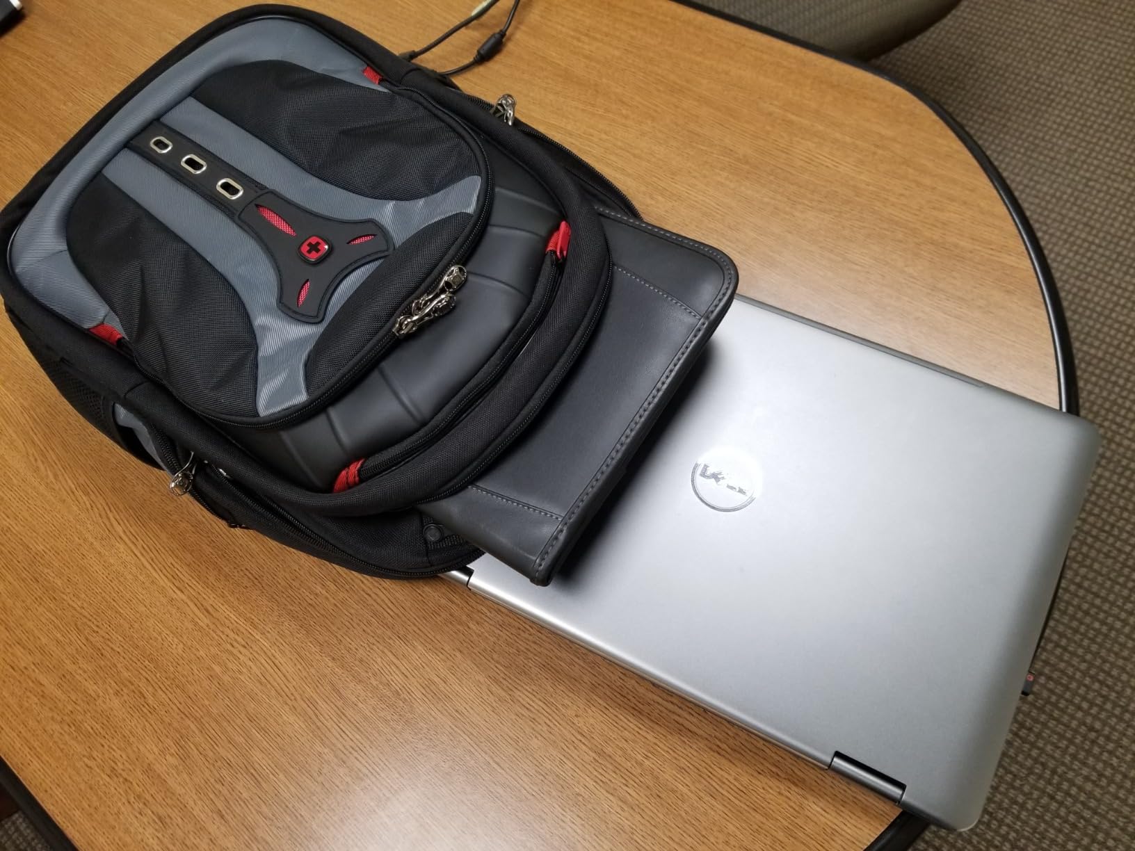 Decent backpack, but a bit bulky