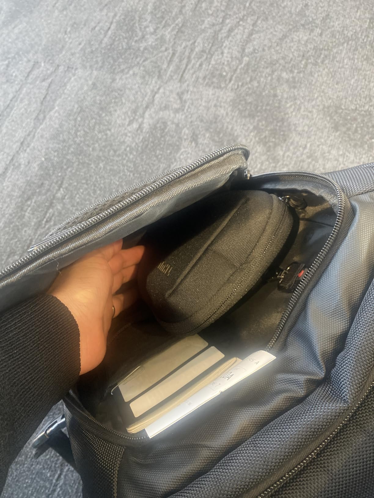 Solid organizer