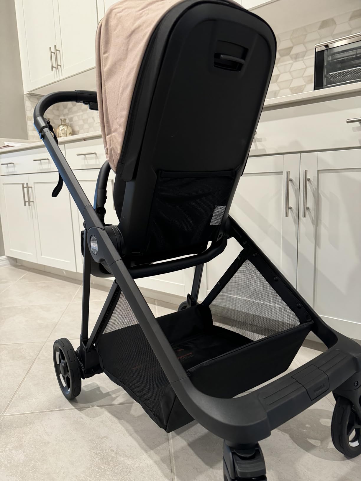 Good stroller, could use more padding