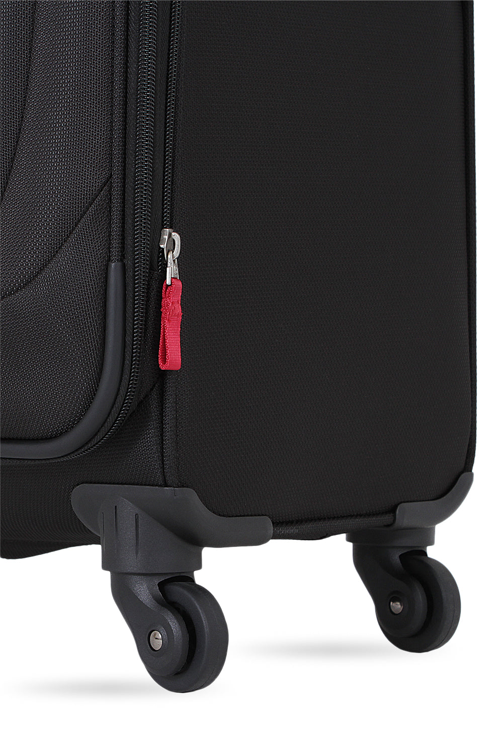 swissgear-weekend-escape-2pc-luggage-set-black image 6