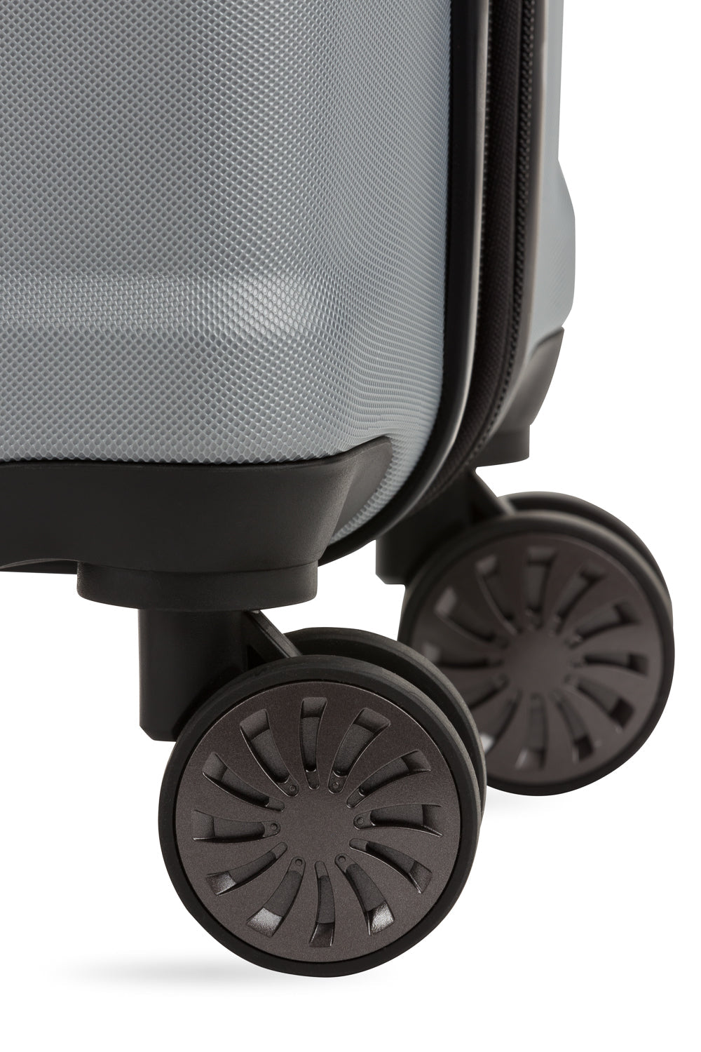 swissgear-cascade-carry-on-spinner-expandable-split-case-luggage-with-spinner-wh image 6