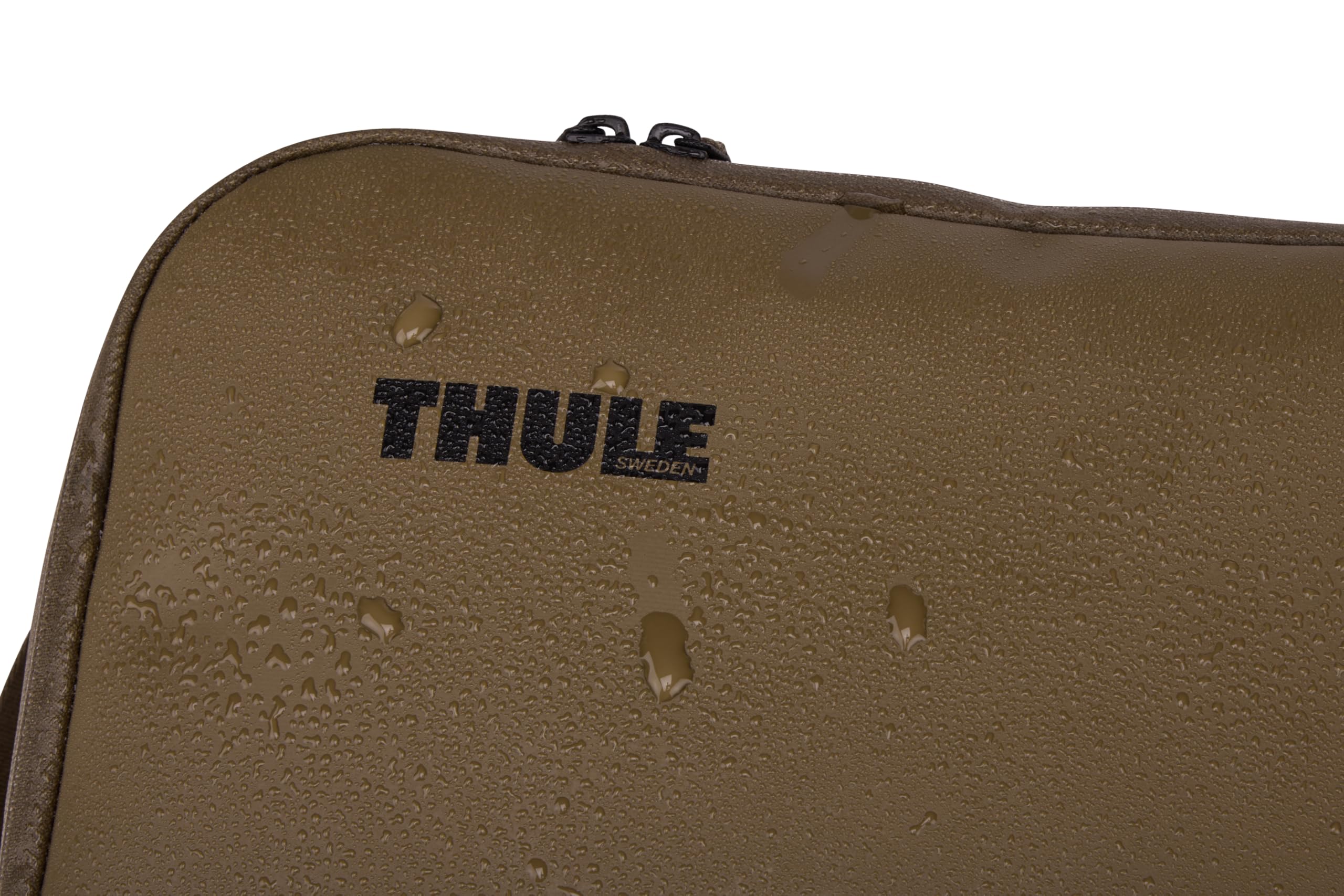 thule-chasm-gear-cube-durable-water-resistant-travel-organizer-multiple-sizes-av image 6