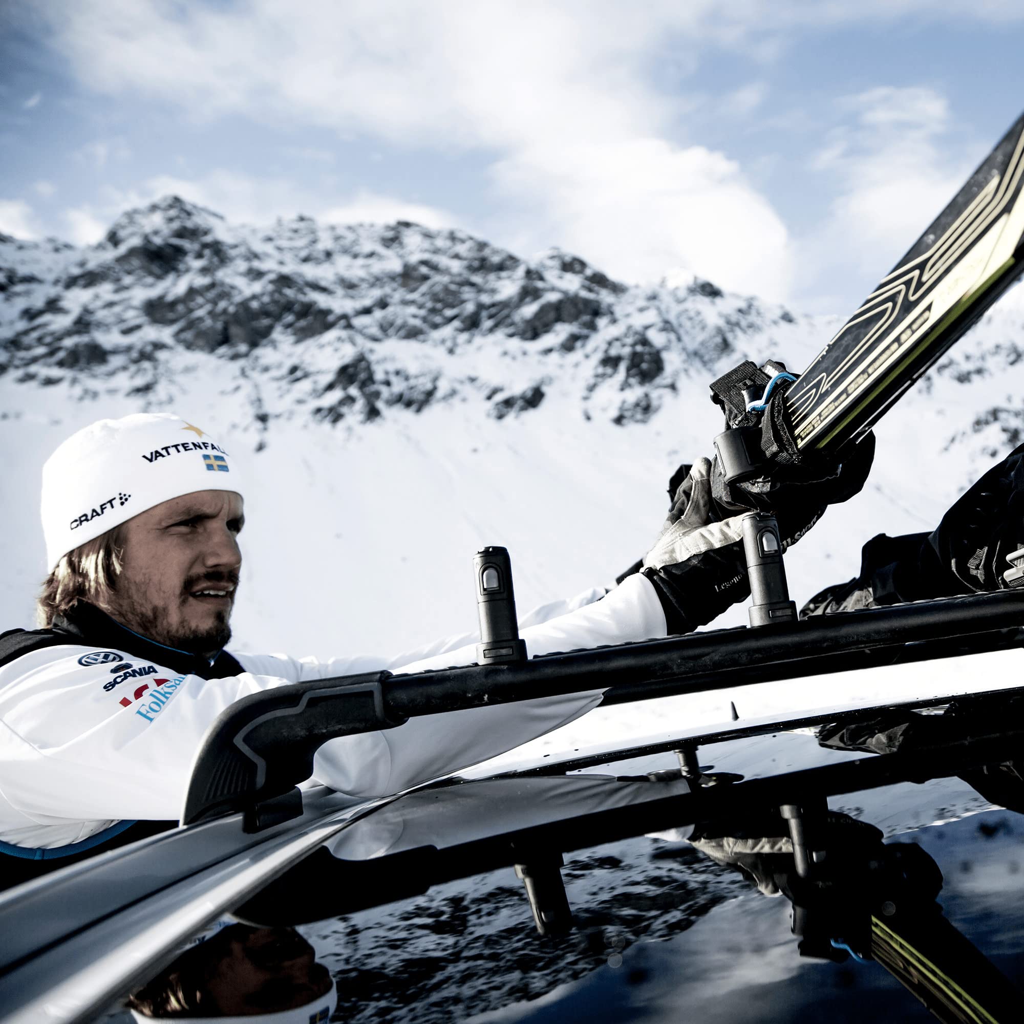 thule-skiclick-7291-cross-country-ski-transporter-1-pair-roof-rack-and-wall-moun image 5
