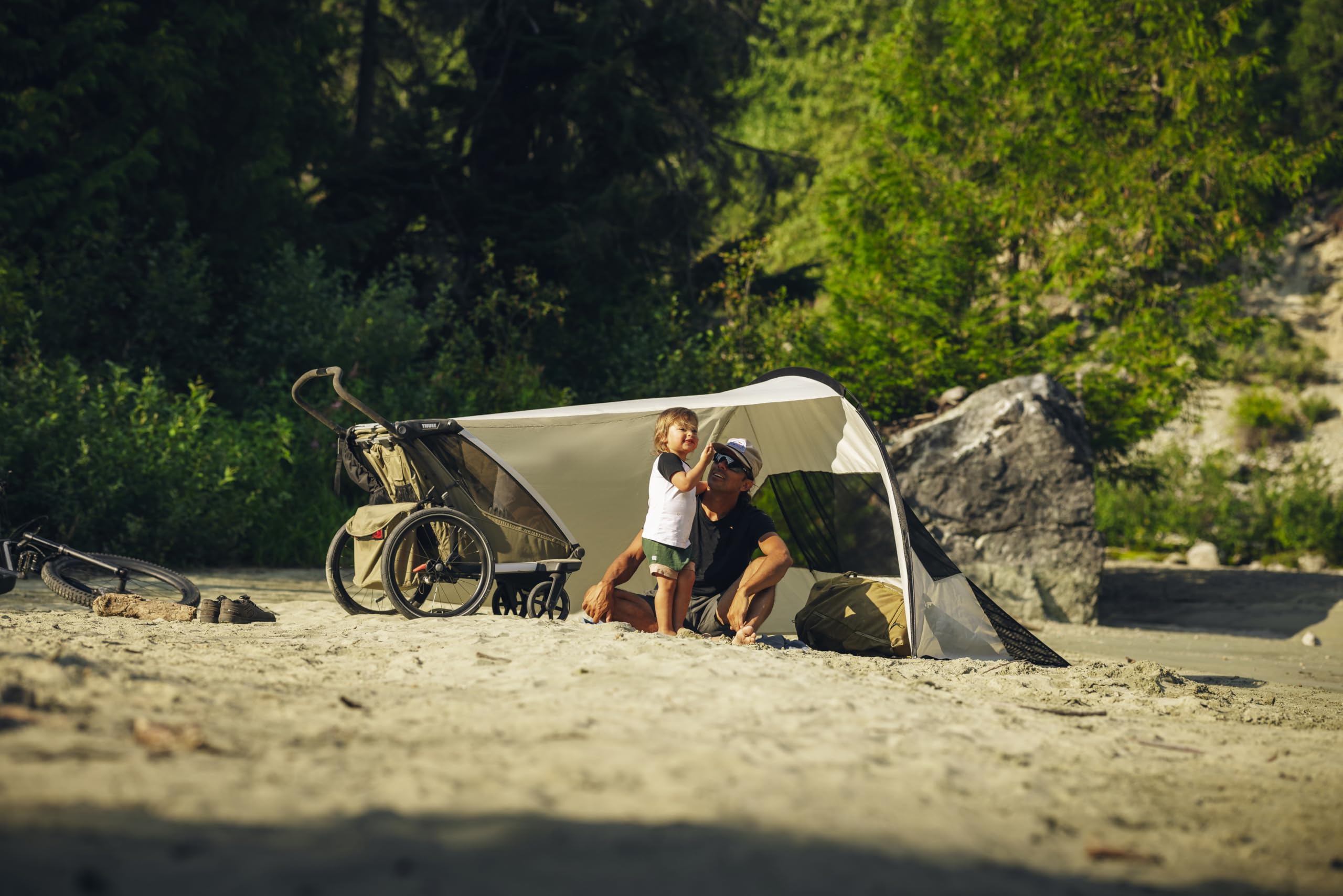 thule-wind-sun-tarp-upf50-pfas-free-universal-protection-for-thule-chariot-urban image 6
