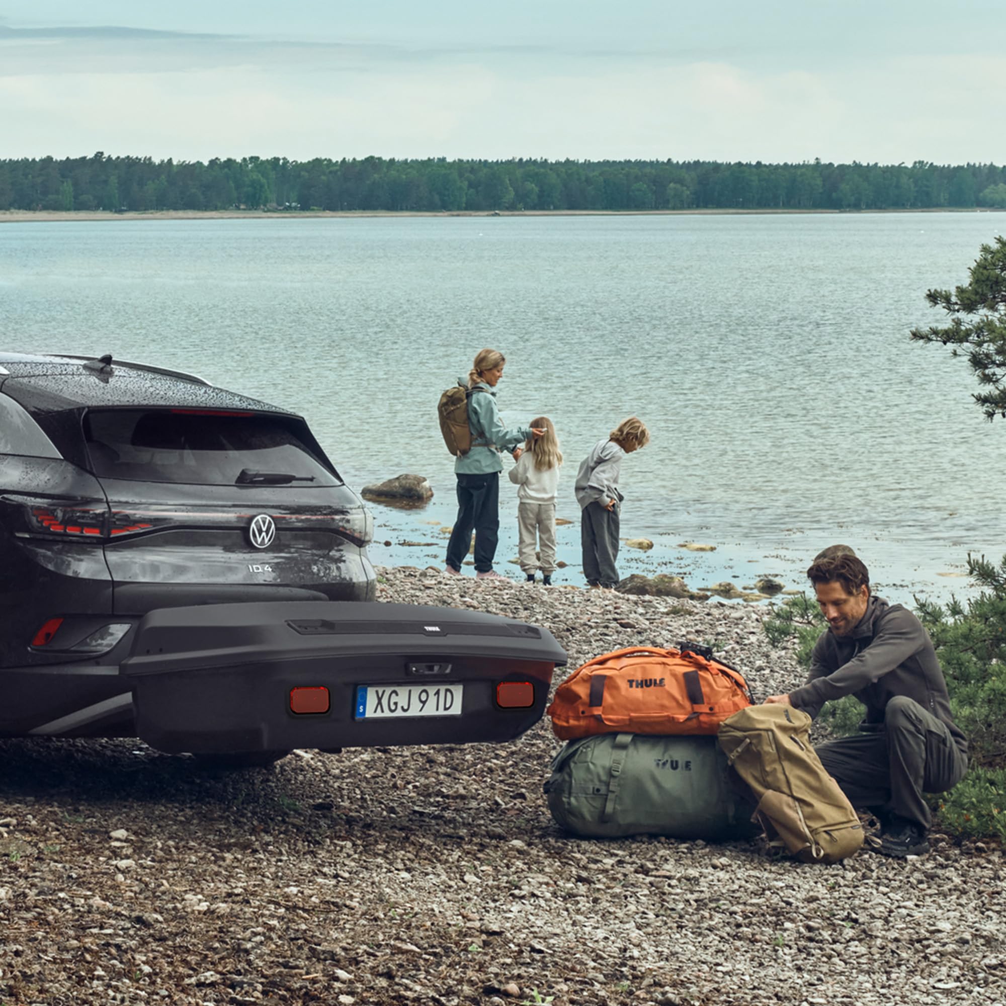 thule-arcos-box-rear-mounted-cargo-box-with-14-cu-ft-capacity-requires-arcos-pla image 5