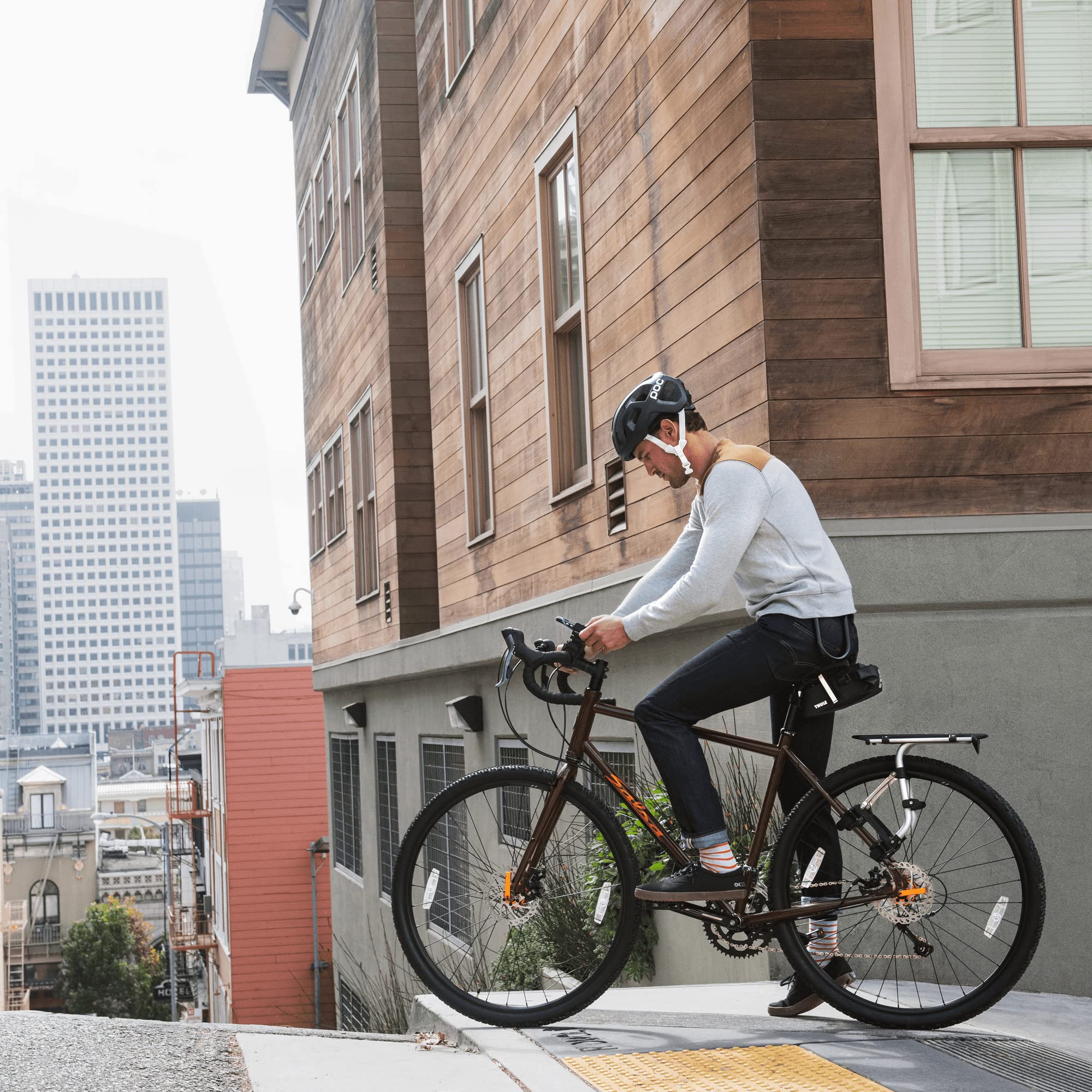 thule-smartphone-bike-mount-black image 5