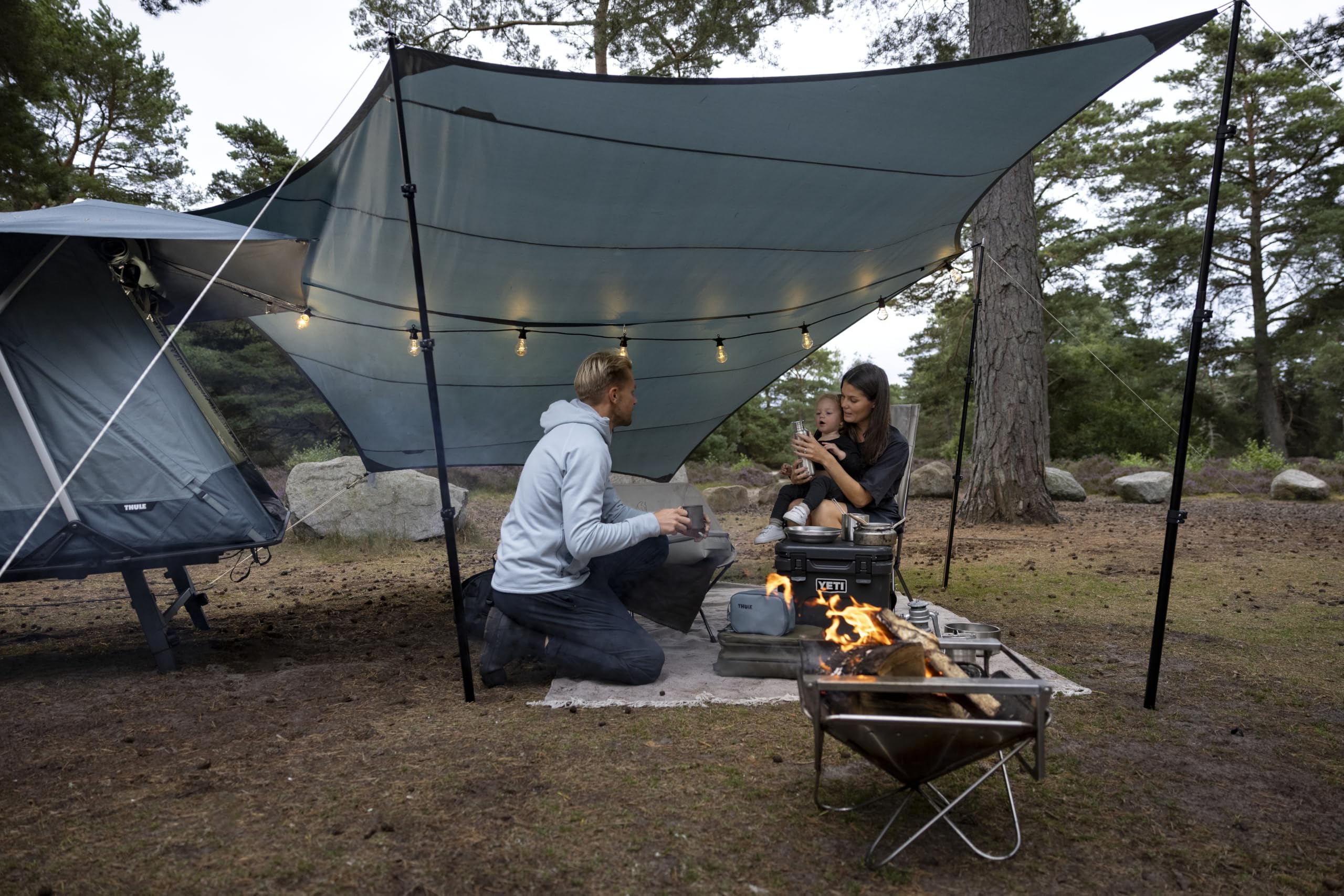 thule-starset-tarp-accessory-versatile-4-pole-shelter-for-camping image 8
