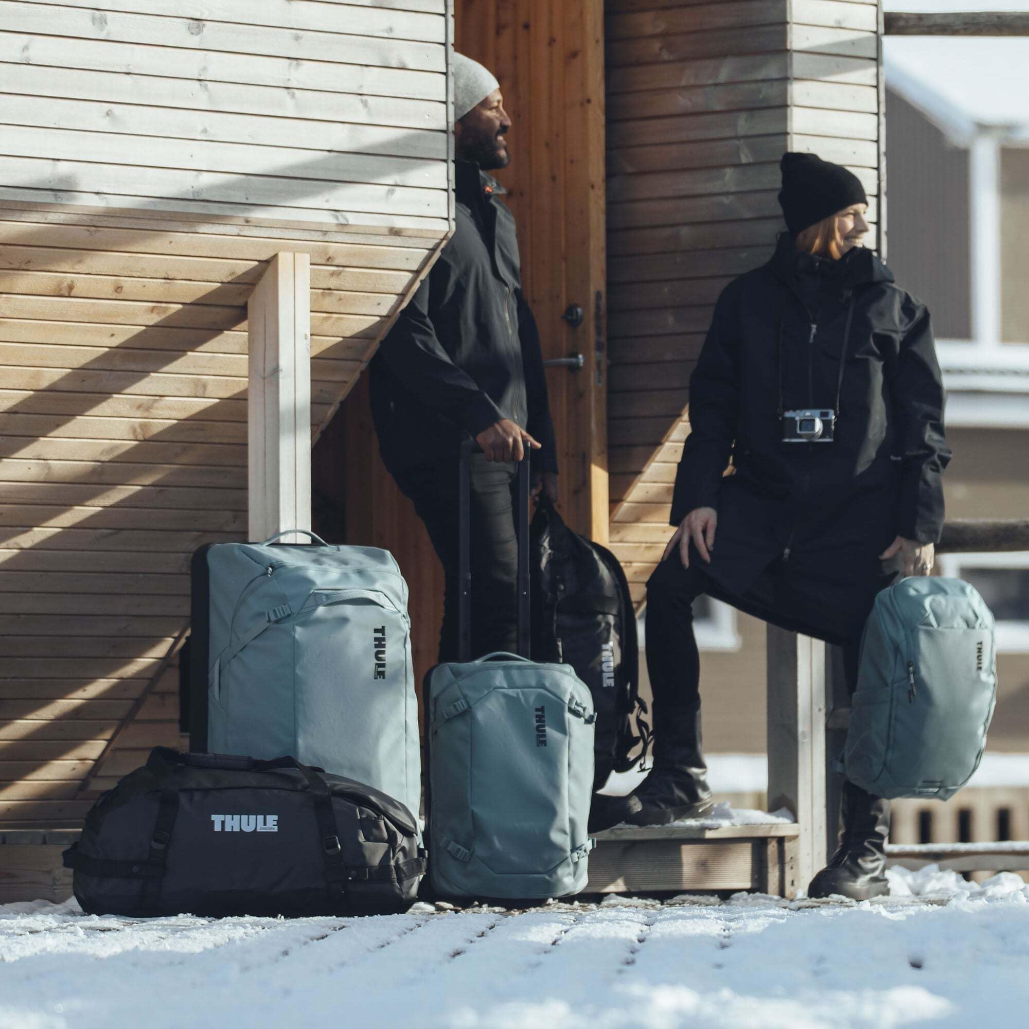 thule-chasm-70l-duffel-bag-weather-resistant-converts-to-backpack-black image 6