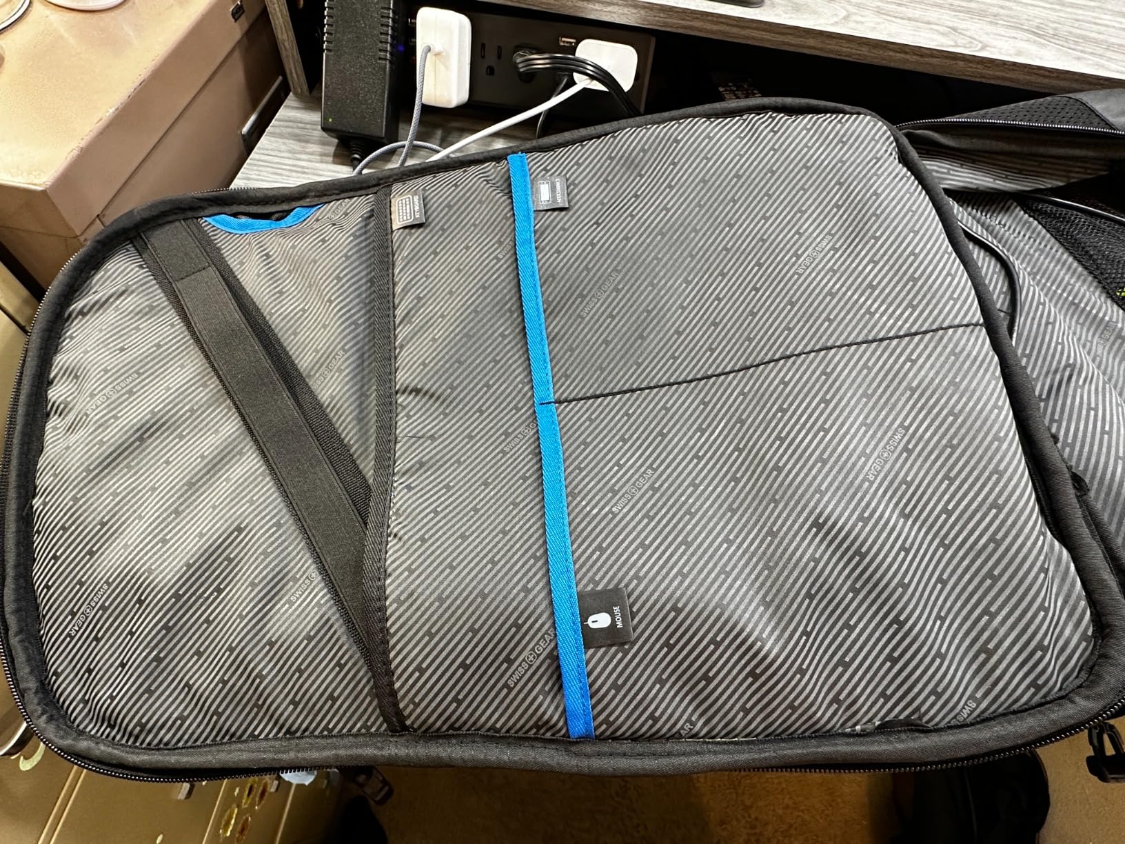 Zipper broke after a month