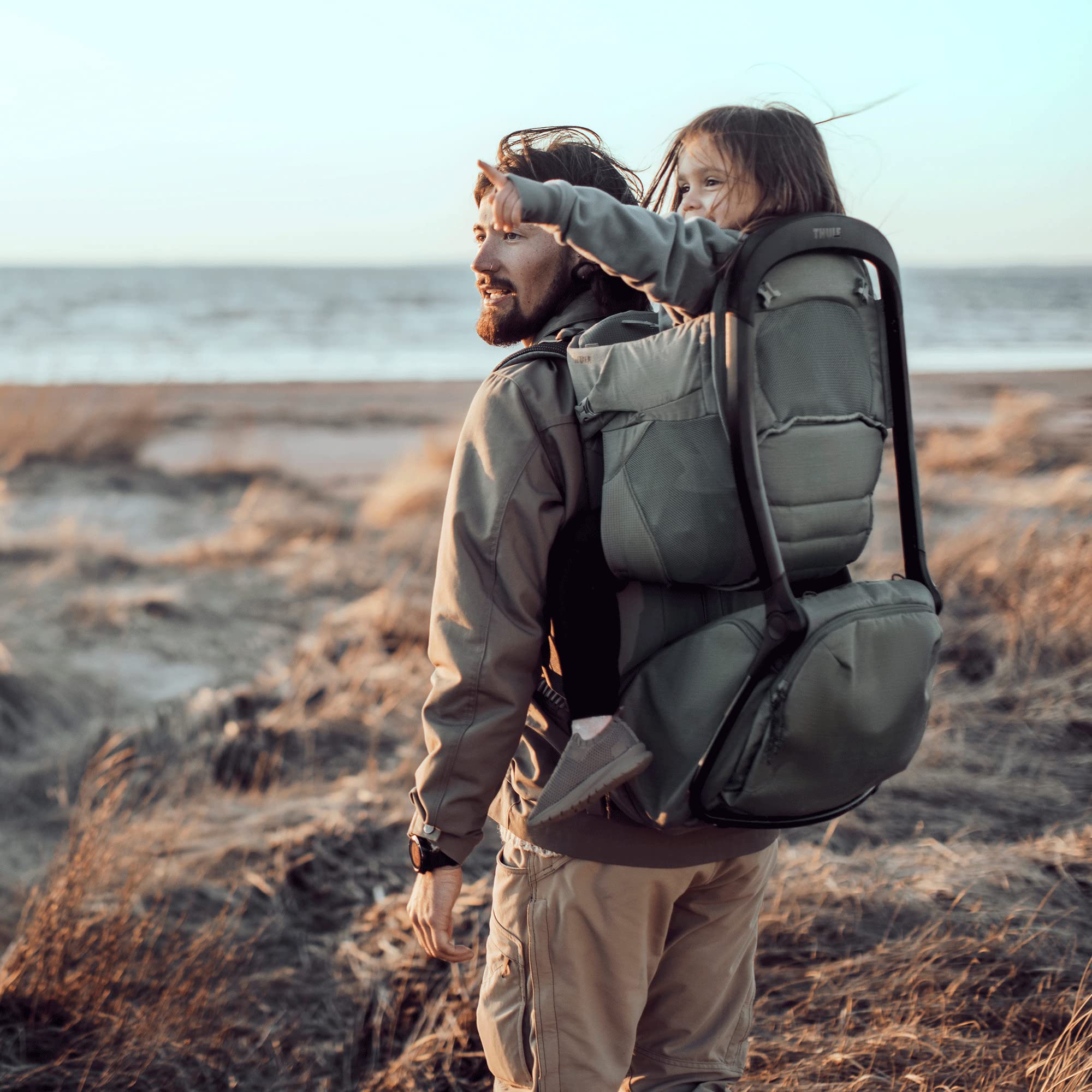 thule-sapling-child-carrier-backpack image 5