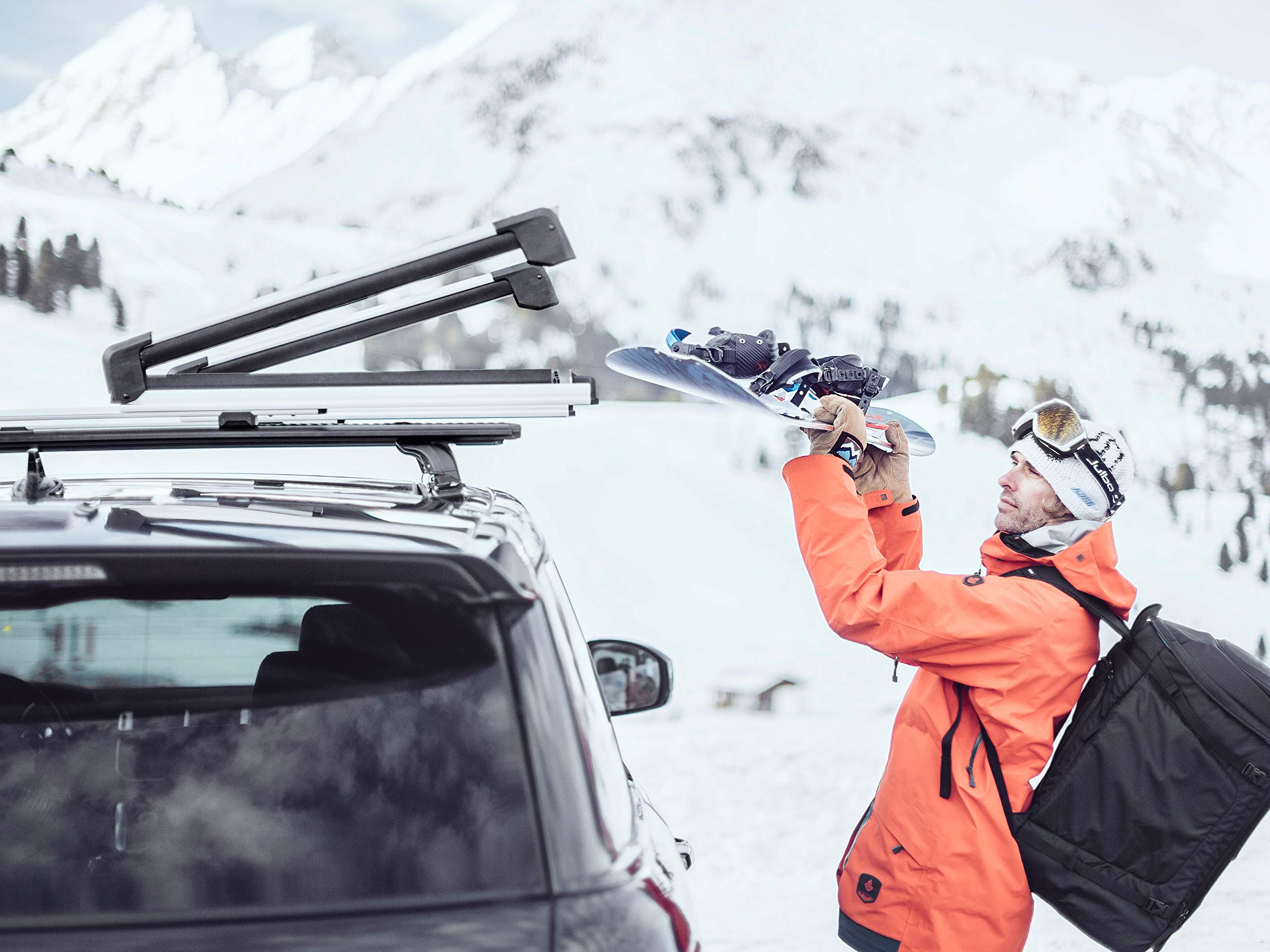 thule-snowpack-extender-ski-snowboard-rack-6-pairs-skis-4-boards image 8