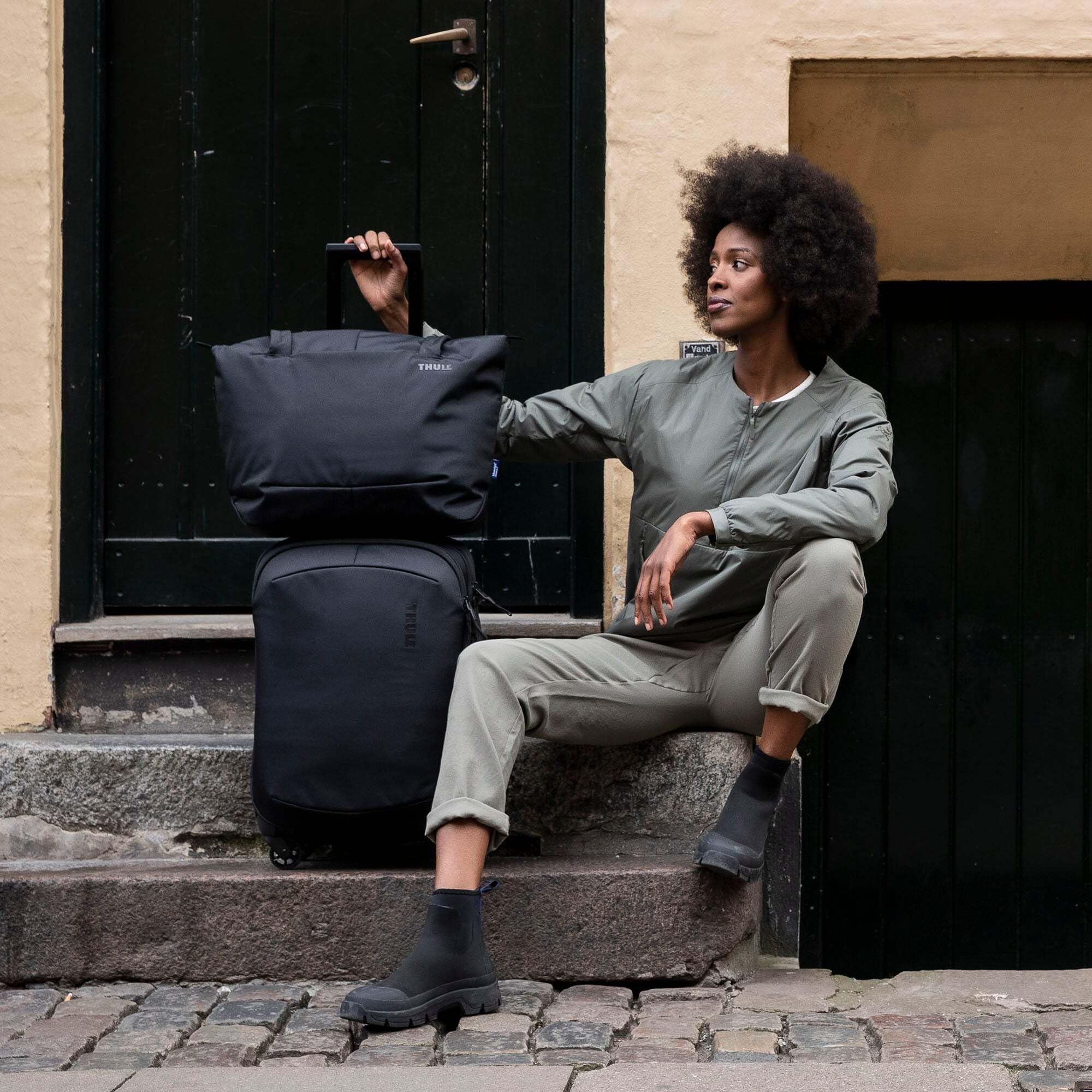 thule-subterra-2-tote image 5