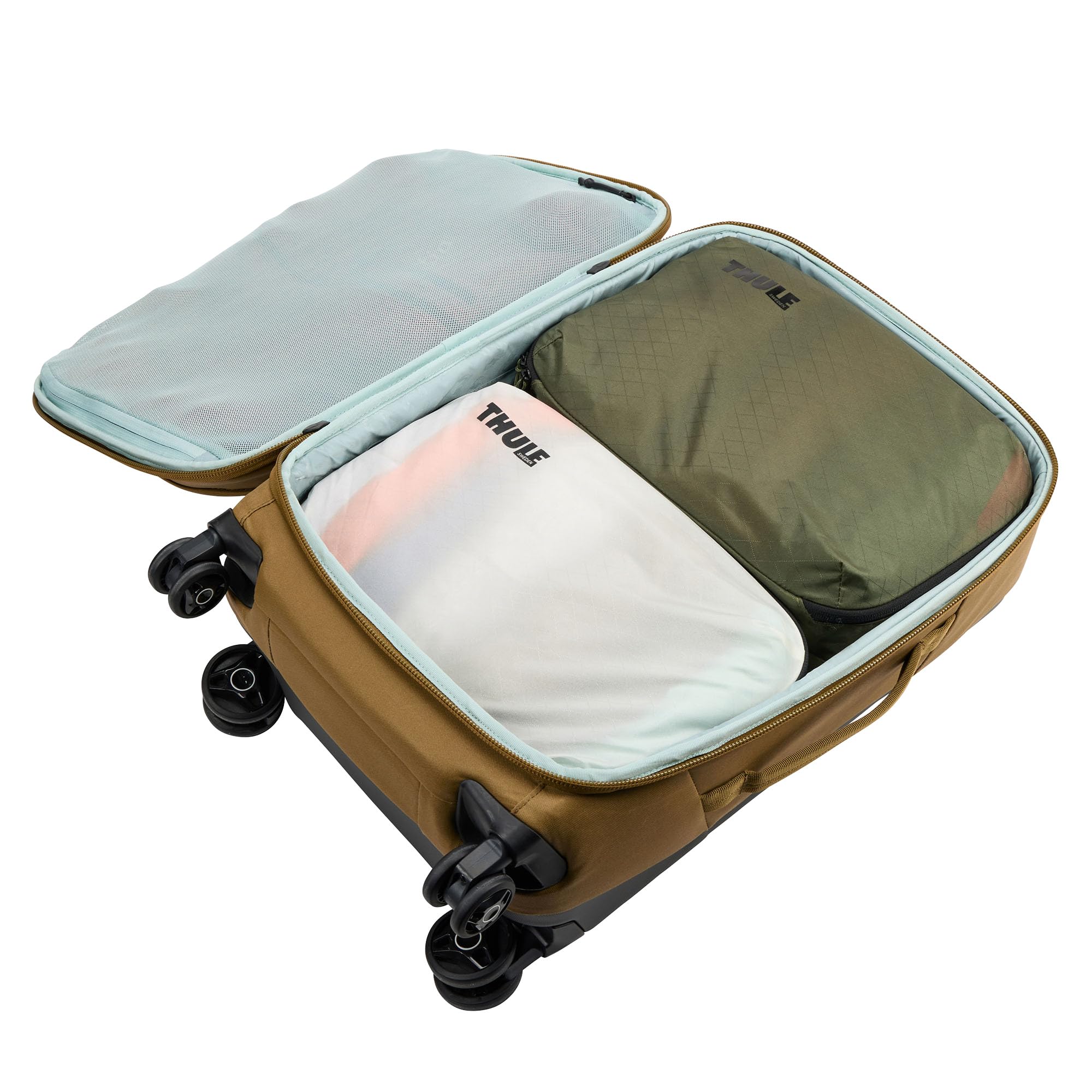 thule-clean-dirty-packing-cube-soft-green-semi-transparent-with-tpu-divider image 5