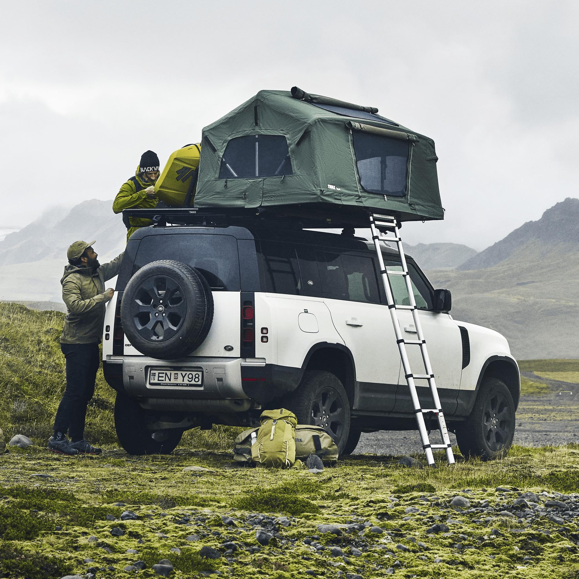 thule-caprock-roof-platform-mounting-rack image 8