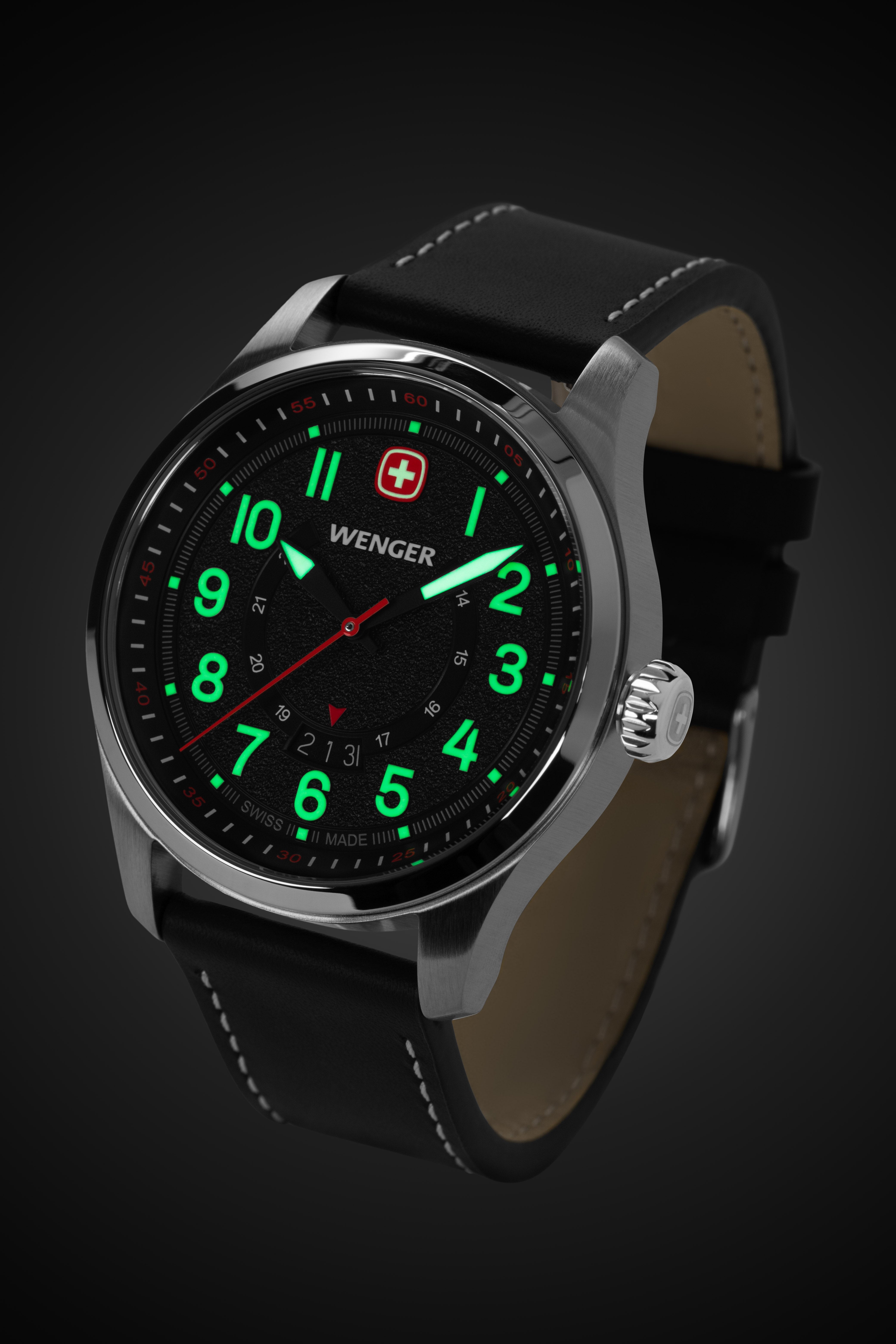wenger-terragraph-swiss-quartz-watch-black-dial-black-leather-strap-stainless-st image 4